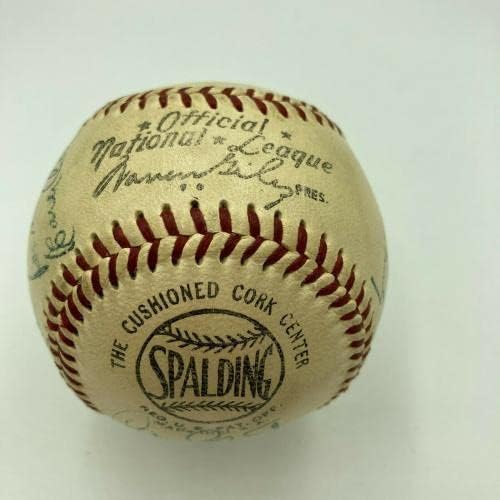 1952 г. Отборът на Филаделфия Филис Подписа Договор с Националната Бейзболна лига - Бейзболни топки с Автографи