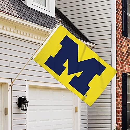 BSI PRODUCTS, INC. - Флаг Michigan Wolverines размер 3x5 инча с медни втулками за повишена здравина - Гордостта на Мичиган по футбол, баскетбол и бейзбол - Висока якост - Предназначени з
