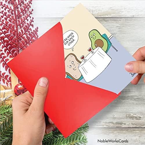 Весела Поздравителна картичка NobleWorks за Ден на Свети Валентин в Плик с размер 5 х 7 Инча (1 пощенска Картичка) с тостом от авокадо C10448VDG
